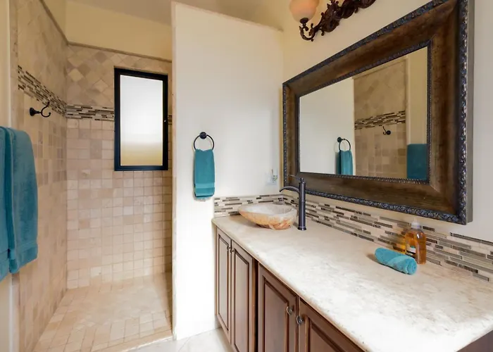 Luxury With Two Pools, Great For Large Groups