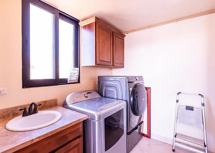 Luxury With Two Pools, Great For Large Groups Cabo San Lucas